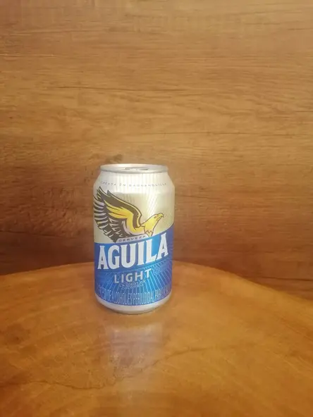 Águila Light lata
