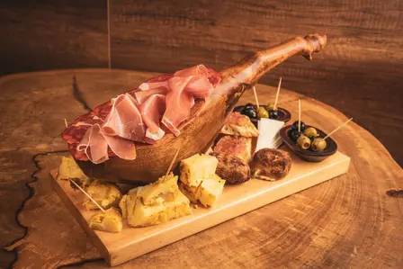 Tabla Galicia publicada por O’Lar DeMaría